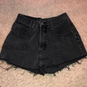 Vintage - black denim shorts